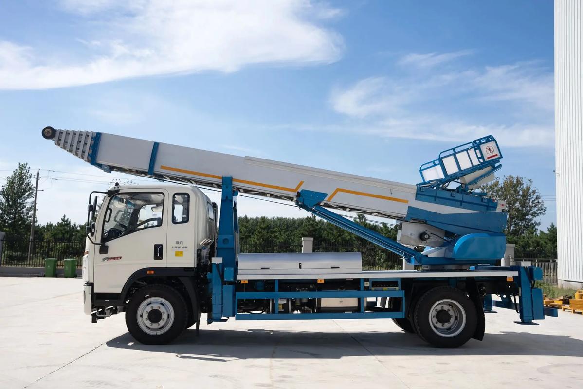 当阳云梯上料车租赁费用