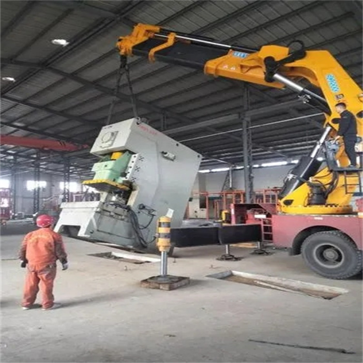 当阳80吨折臂吊车出租附近电话